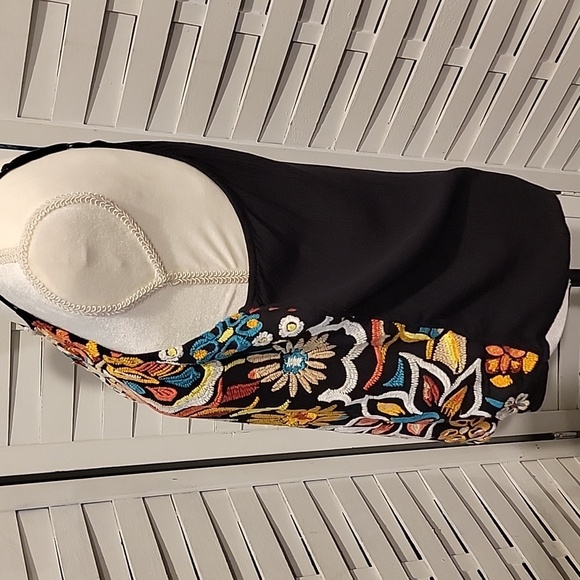 Idyllwind Black Floral Embroidered Tank Top Size XL - Picture 3 of 4